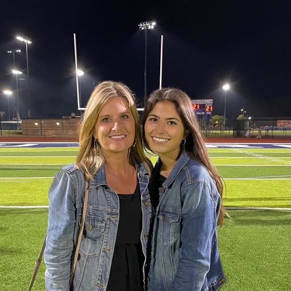 Meet your Posher, Jen - Picture 1 of 1